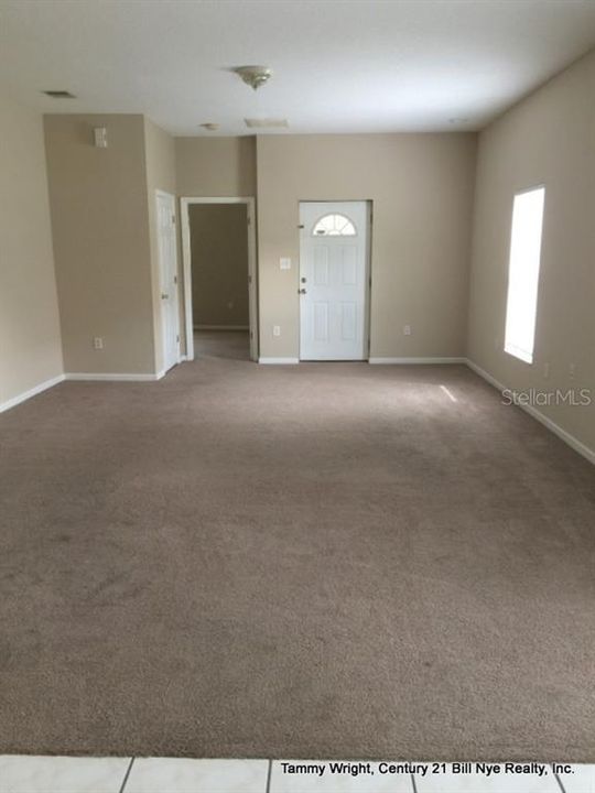For Rent: $1,500 (3 beds, 2 baths, 1458 Square Feet)