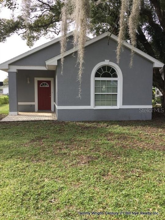 For Rent: $1,500 (3 beds, 2 baths, 1458 Square Feet)