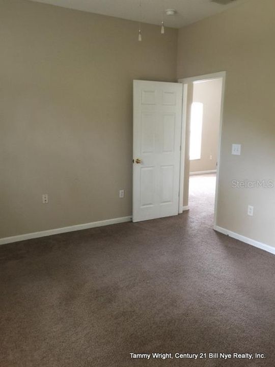For Rent: $1,500 (3 beds, 2 baths, 1458 Square Feet)