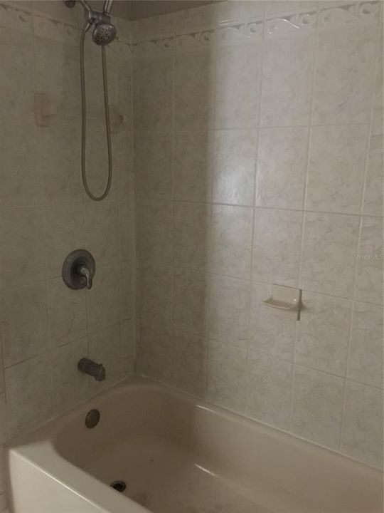 For Rent: $1,500 (3 beds, 2 baths, 1458 Square Feet)