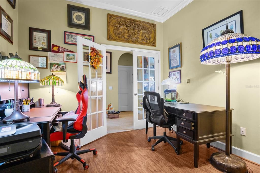 待售: $359,000 (4 贝兹, 3 浴室, 1850 平方英尺)