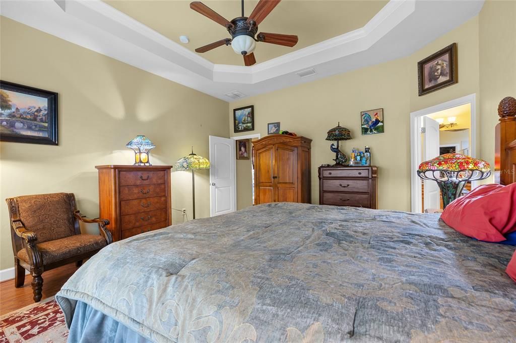 待售: $359,000 (4 贝兹, 3 浴室, 1850 平方英尺)