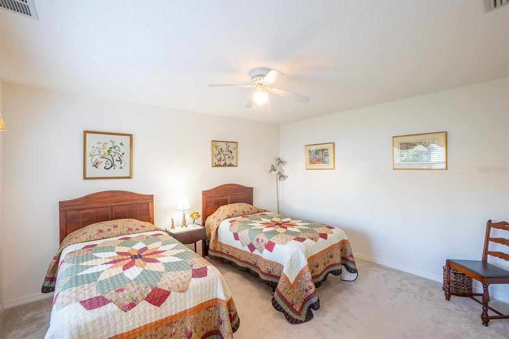 En Venta: $425,000 (4 camas, 3 baños, 2479 Pies cuadrados)