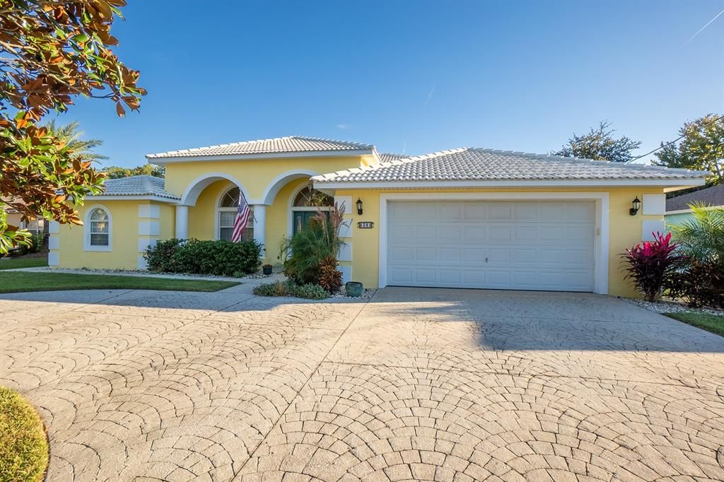 En Venta: $425,000 (4 camas, 3 baños, 2479 Pies cuadrados)