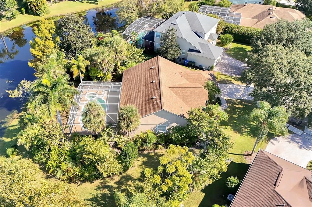 Activo con contrato: $585,000 (4 camas, 2 baños, 2115 Pies cuadrados)