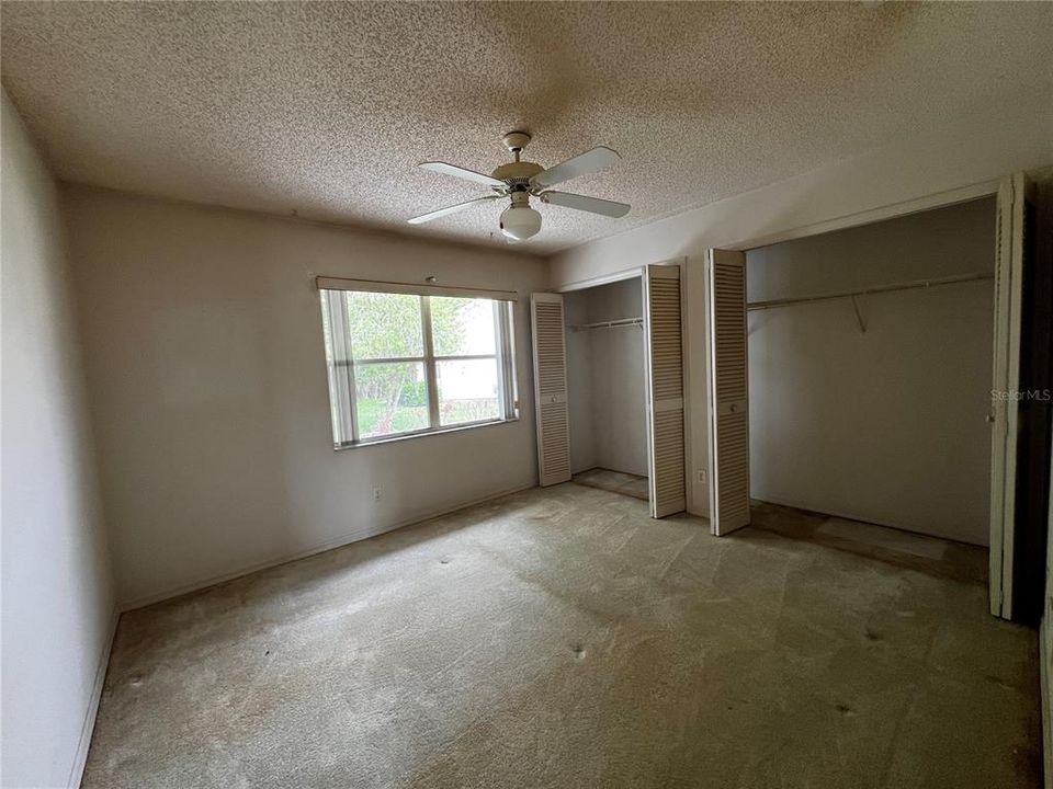 For Sale: $220,500 (3 beds, 2 baths, 1634 Square Feet)