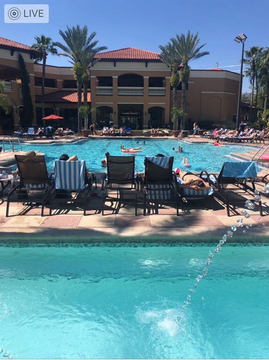 待售: $210,000 (2 贝兹, 2 浴室, 957 平方英尺)