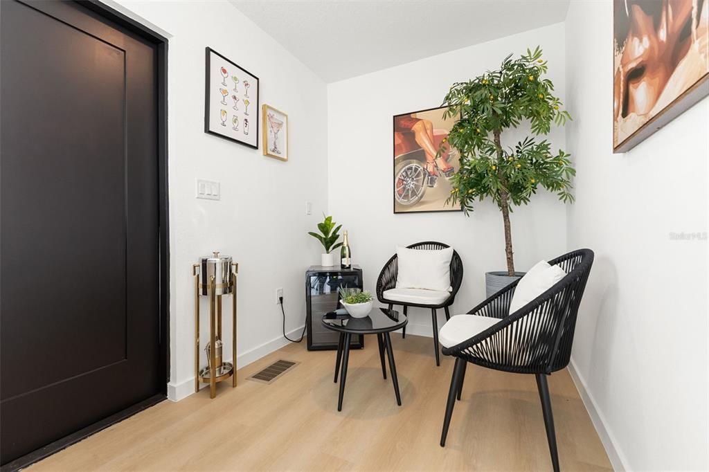 For Sale: $799,000 (3 beds, 3 baths, 2280 Square Feet)