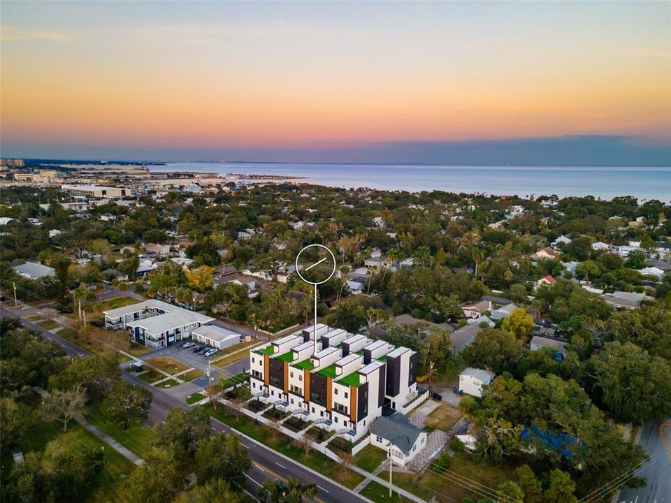 For Sale: $799,000 (3 beds, 3 baths, 2280 Square Feet)