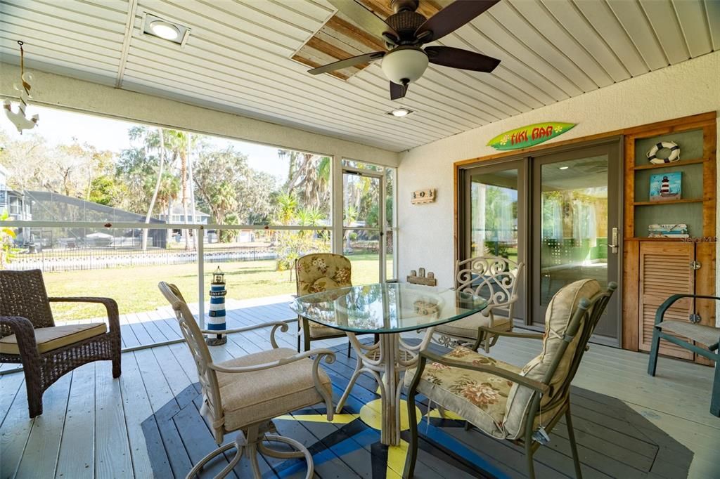 For Sale: $449,000 (3 beds, 2 baths, 2364 Square Feet)