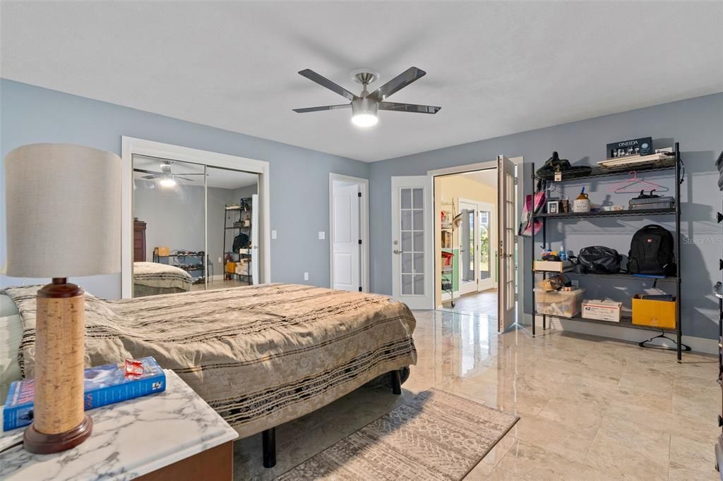 For Sale: $449,000 (3 beds, 2 baths, 2364 Square Feet)