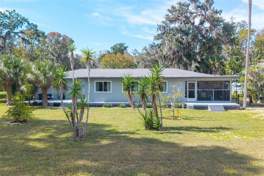 For Sale: $449,000 (3 beds, 2 baths, 2364 Square Feet)