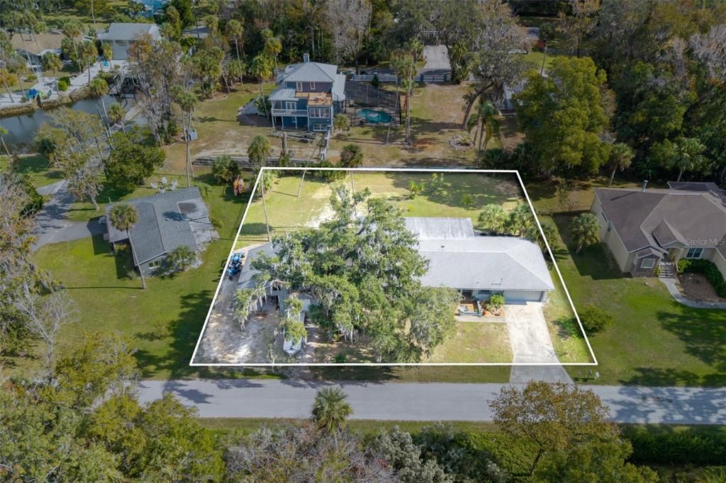 For Sale: $449,000 (3 beds, 2 baths, 2364 Square Feet)