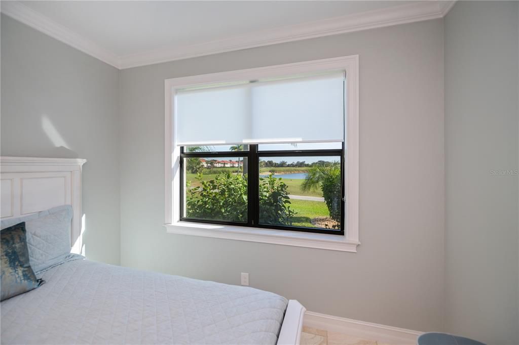 待售: $975,000 (3 贝兹, 2 浴室, 2340 平方英尺)