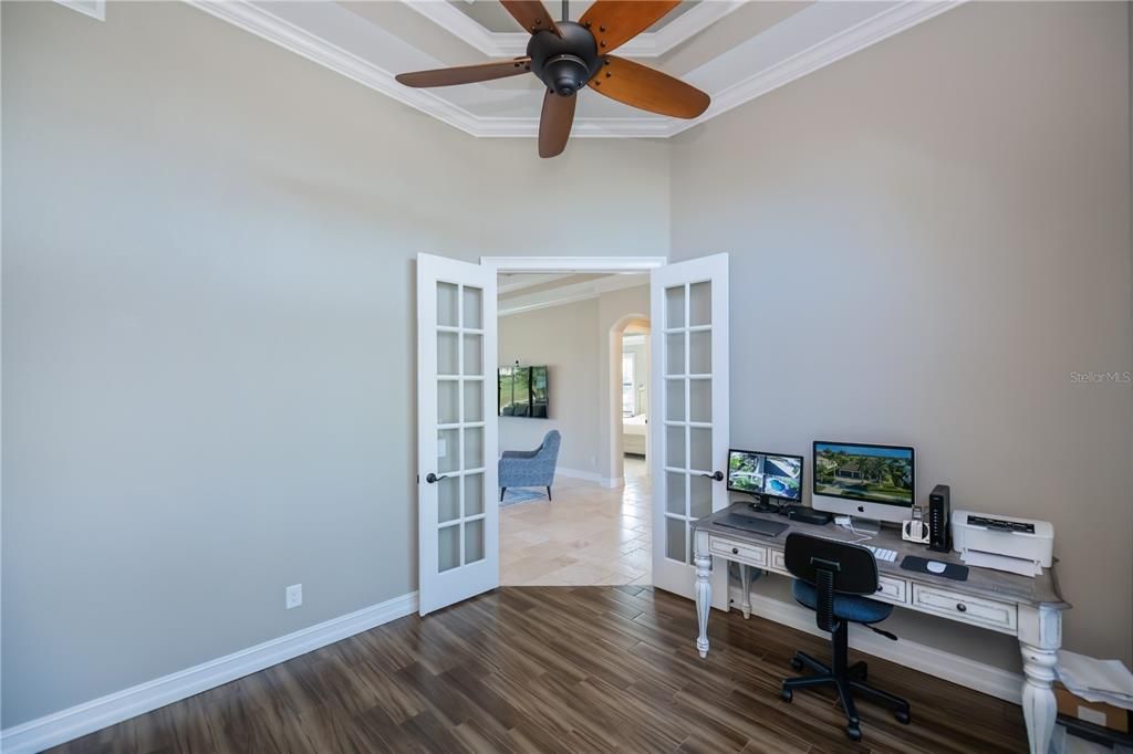 待售: $975,000 (3 贝兹, 2 浴室, 2340 平方英尺)