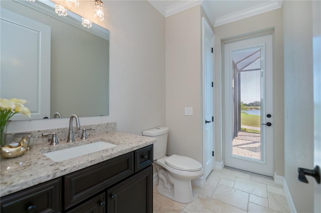 待售: $975,000 (3 贝兹, 2 浴室, 2340 平方英尺)