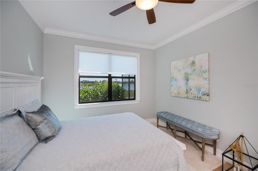 待售: $975,000 (3 贝兹, 2 浴室, 2340 平方英尺)