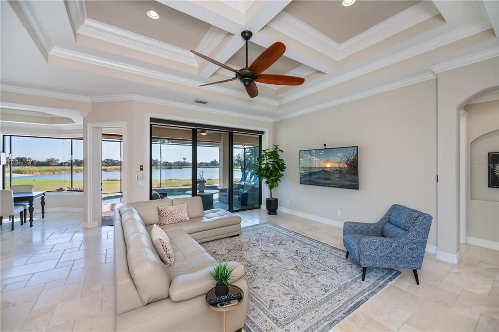 待售: $975,000 (3 贝兹, 2 浴室, 2340 平方英尺)