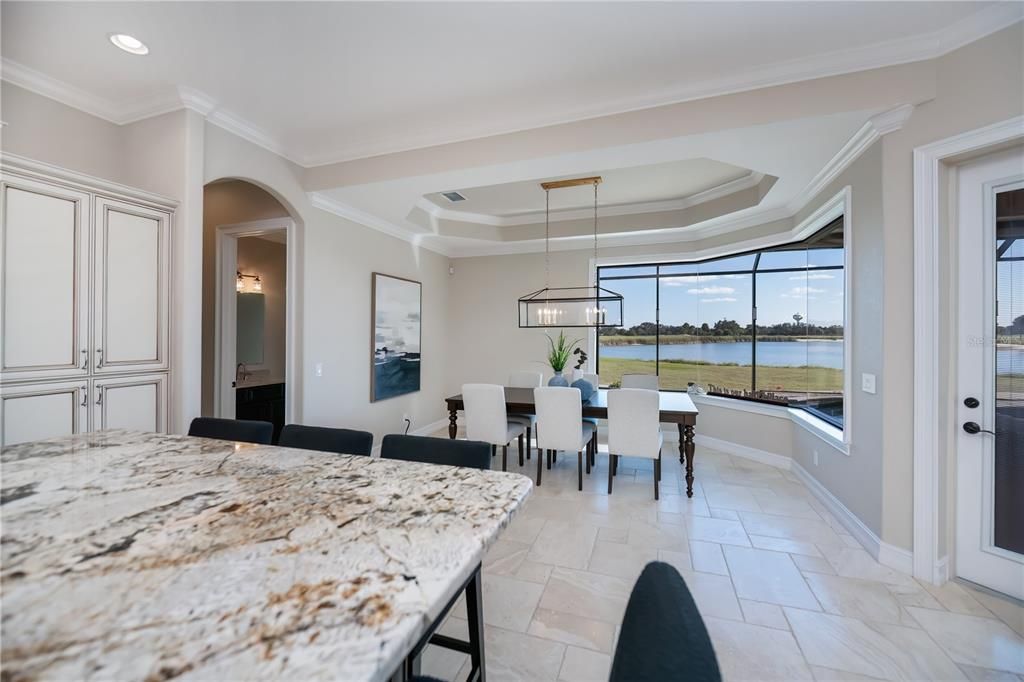 待售: $975,000 (3 贝兹, 2 浴室, 2340 平方英尺)