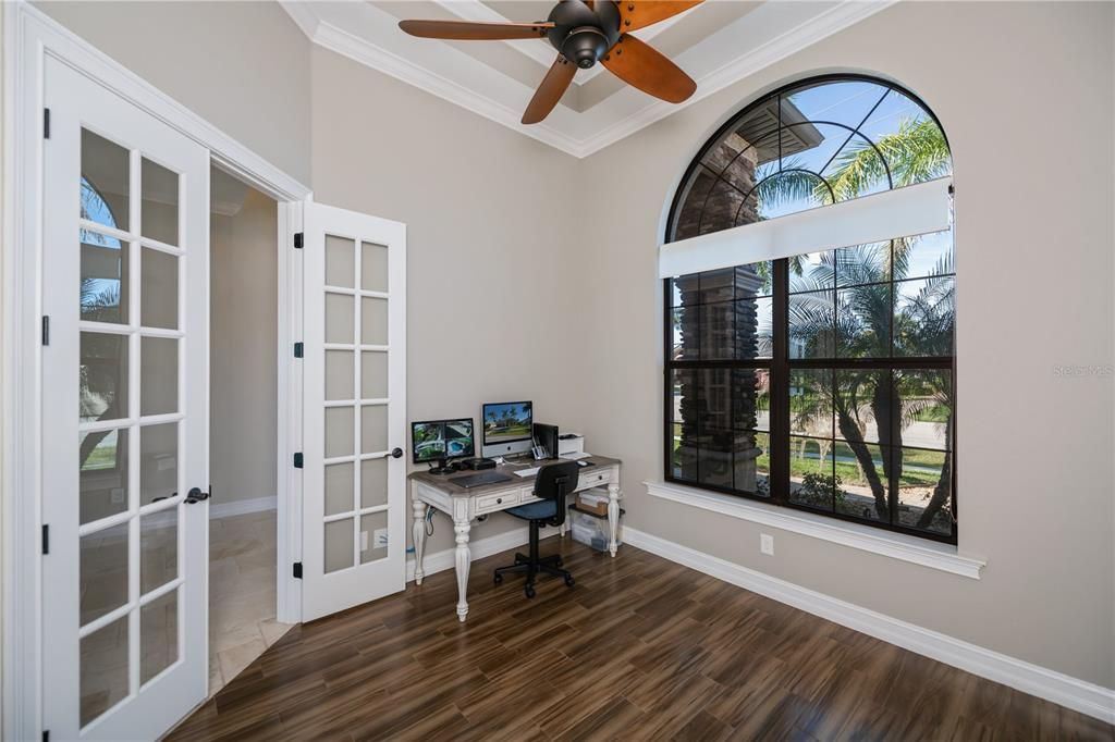 待售: $975,000 (3 贝兹, 2 浴室, 2340 平方英尺)