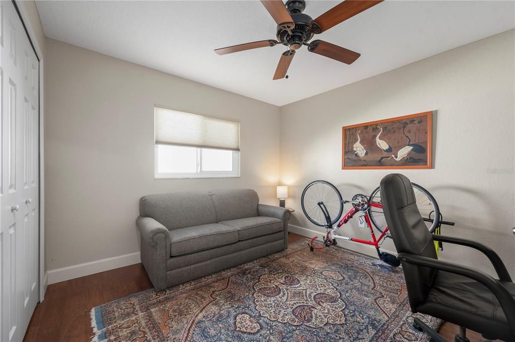 На продажу: $399,000 (3 спален, 2 ванн, 1441 Квадратных фут)