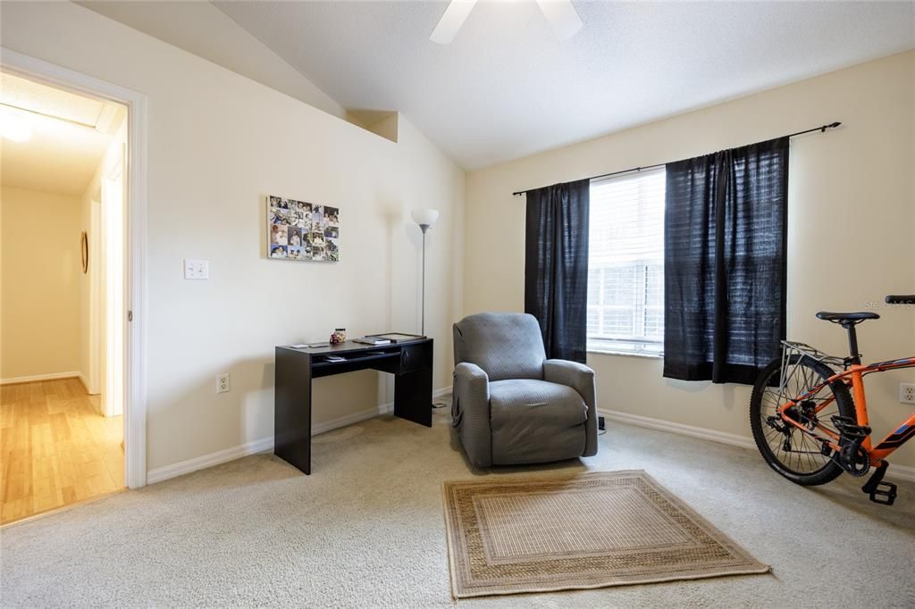 待售: $277,000 (3 贝兹, 2 浴室, 1454 平方英尺)