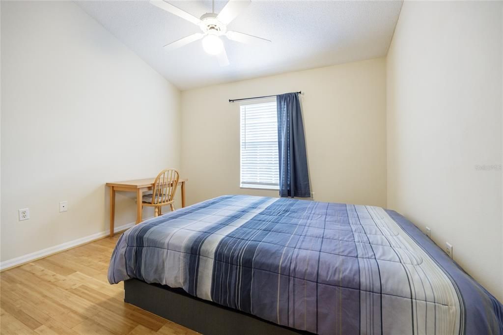 待售: $277,000 (3 贝兹, 2 浴室, 1454 平方英尺)