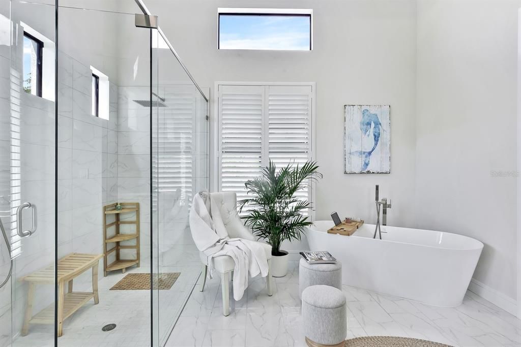 For Sale: $1,950,000 (4 beds, 4 baths, 2936 Square Feet)