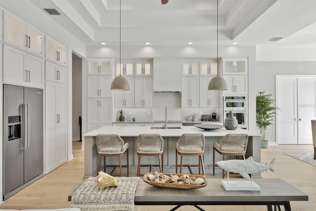 For Sale: $1,950,000 (4 beds, 4 baths, 2936 Square Feet)