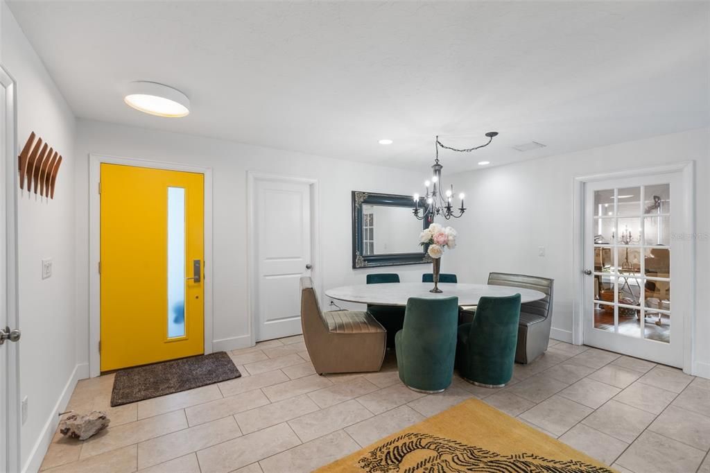 En Venta: $1,700,000 (3 camas, 2 baños, 1890 Pies cuadrados)