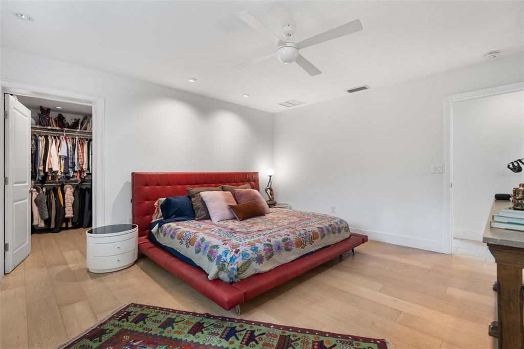 En Venta: $1,700,000 (3 camas, 2 baños, 1890 Pies cuadrados)