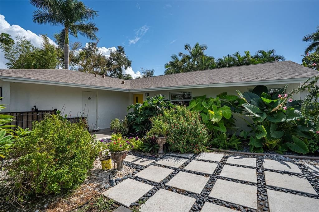 En Venta: $1,700,000 (3 camas, 2 baños, 1890 Pies cuadrados)