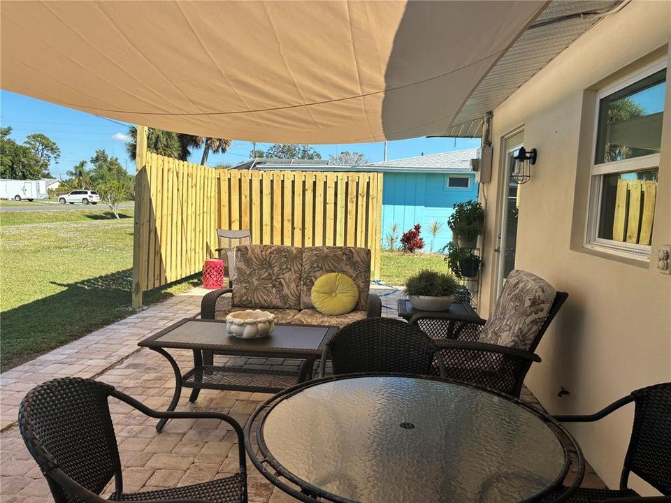 Activo con contrato: $289,900 (3 camas, 2 baños, 1754 Pies cuadrados)