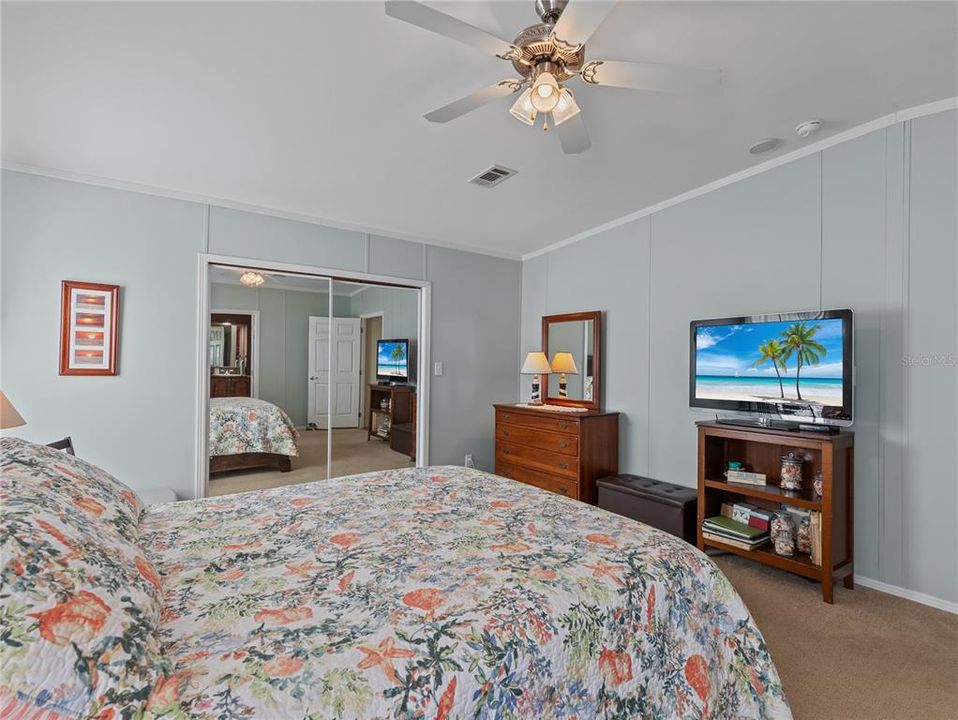 For Sale: $275,000 (2 beds, 2 baths, 1680 Square Feet)