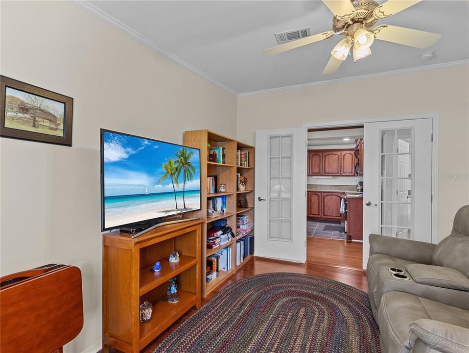 For Sale: $275,000 (2 beds, 2 baths, 1680 Square Feet)