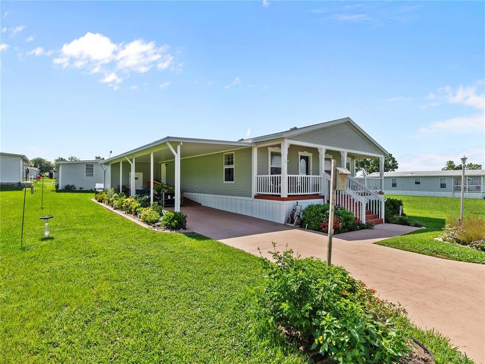 For Sale: $275,000 (2 beds, 2 baths, 1680 Square Feet)