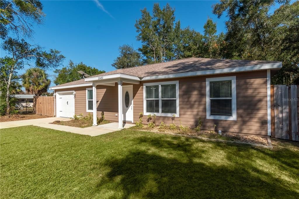 待售: $259,000 (3 贝兹, 2 浴室, 1054 平方英尺)