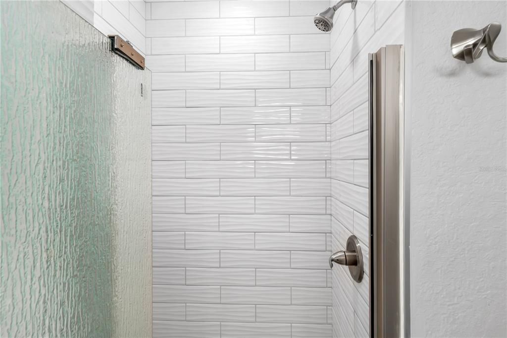 待售: $259,000 (3 贝兹, 2 浴室, 1054 平方英尺)