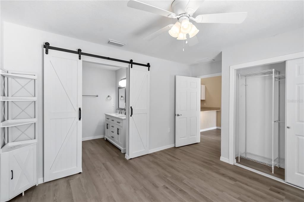 待售: $259,000 (3 贝兹, 2 浴室, 1054 平方英尺)