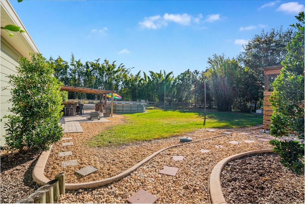 For Sale: $649,900 (4 beds, 2 baths, 2276 Square Feet)