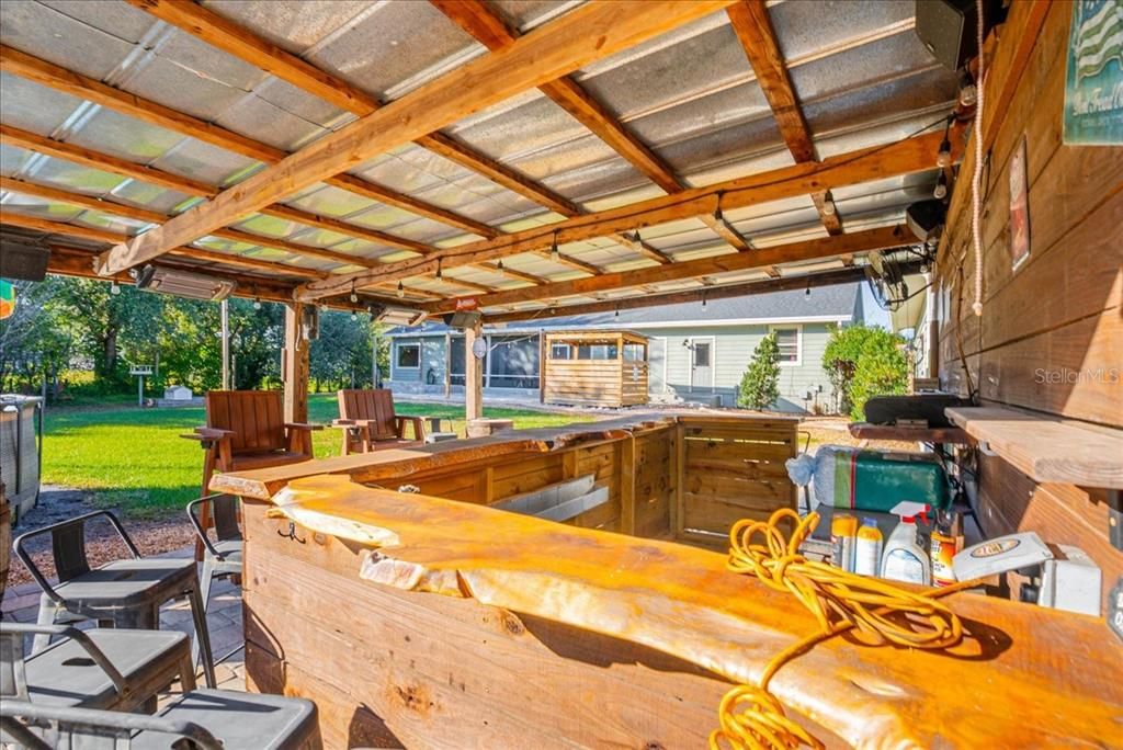 For Sale: $649,900 (4 beds, 2 baths, 2276 Square Feet)