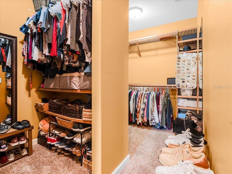 For Sale: $649,900 (4 beds, 2 baths, 2276 Square Feet)