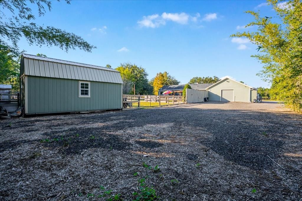 For Sale: $649,900 (4 beds, 2 baths, 2276 Square Feet)