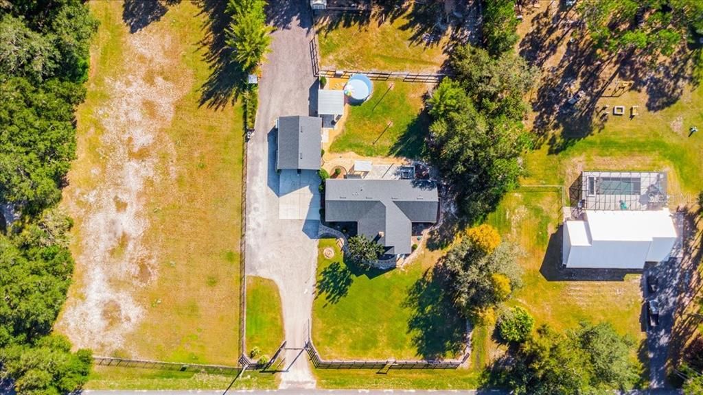 For Sale: $649,900 (4 beds, 2 baths, 2276 Square Feet)