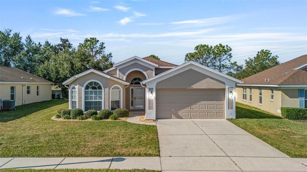 На продажу: $275,000 (3 спален, 2 ванн, 1942 Квадратных фут)