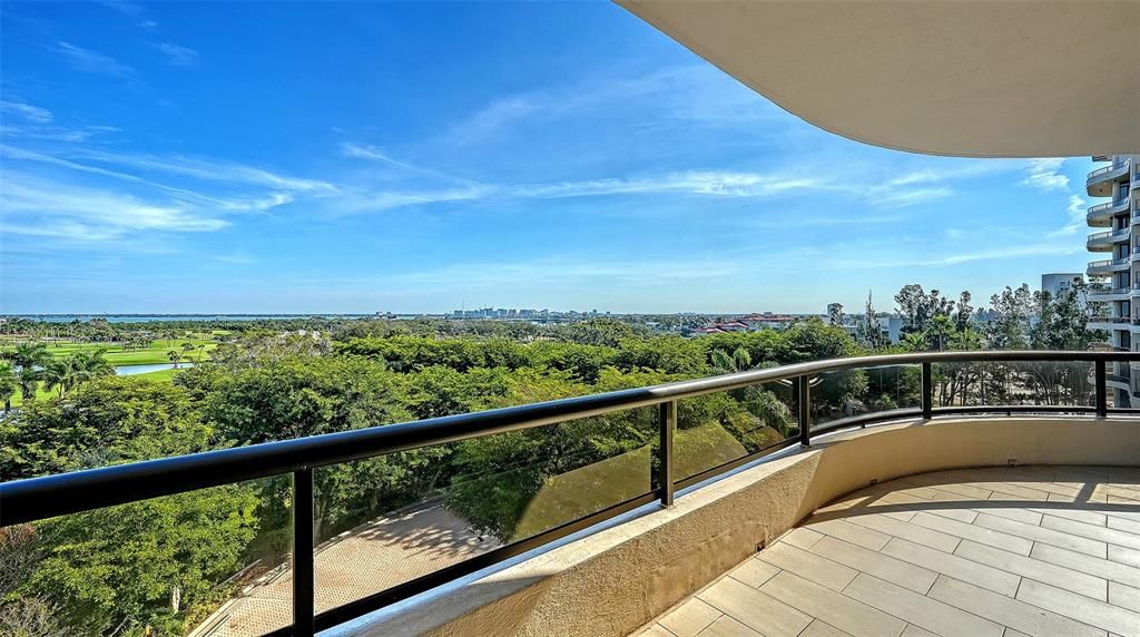 For Sale: $3,250,000 (2 beds, 3 baths, 2385 Square Feet)