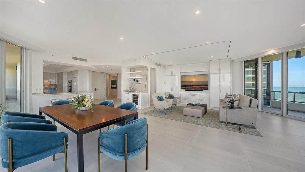 For Sale: $3,250,000 (2 beds, 3 baths, 2385 Square Feet)