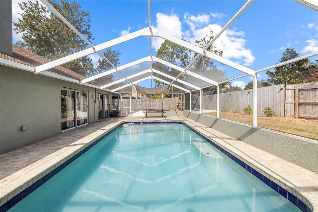 На продажу: $435,000 (3 спален, 2 ванн, 1690 Квадратных фут)