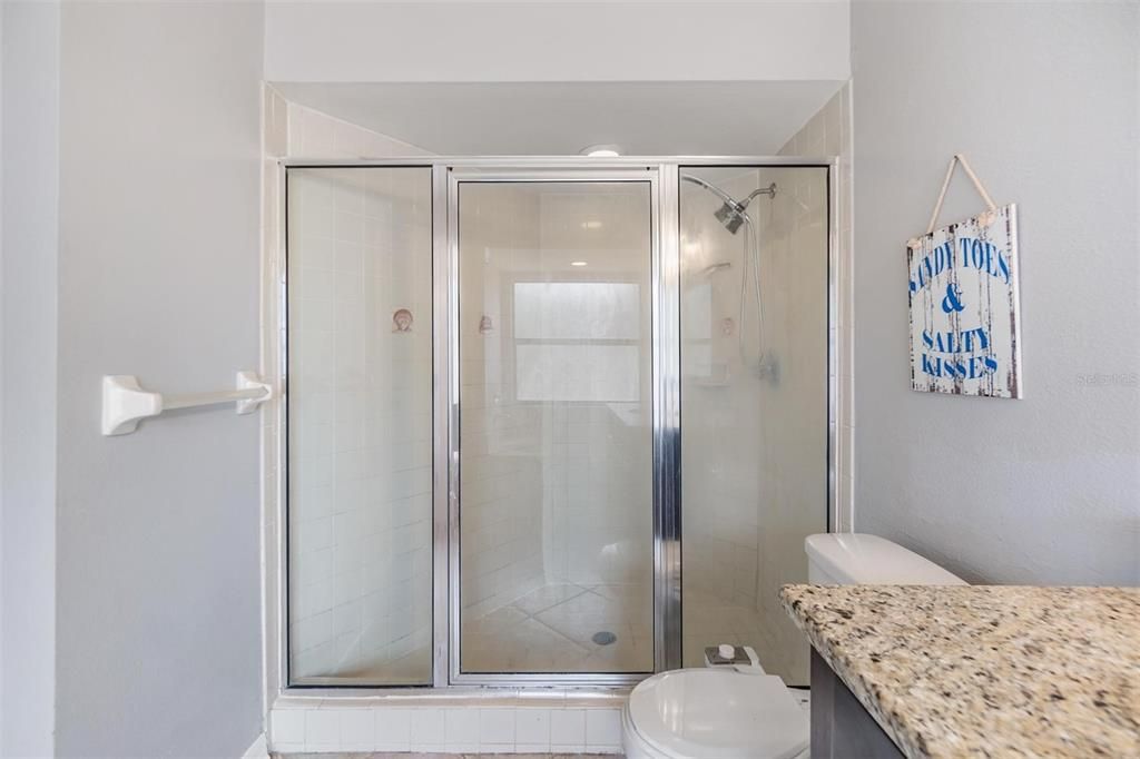 На продажу: $435,000 (3 спален, 2 ванн, 1690 Квадратных фут)