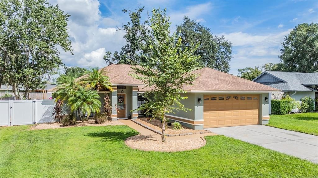 На продажу: $435,000 (3 спален, 2 ванн, 1690 Квадратных фут)